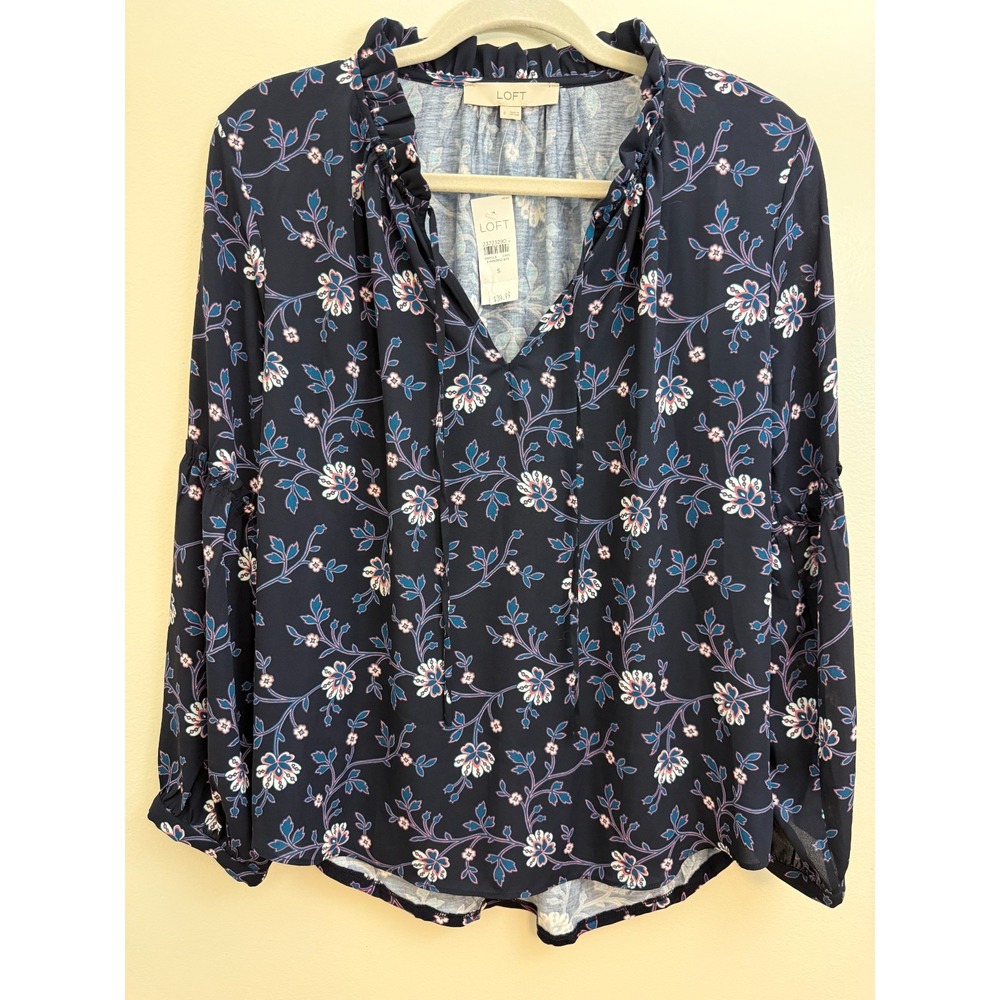 NWT LOFT Black w/ Purple print blouse Size Small Poly/Rayon new with tags Flowy